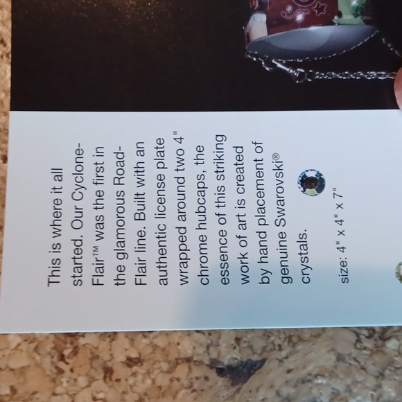 Little Earth Cyclone Flair Purse With Swarovski Crystals - Picture 6 of 9